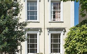No 13 Georgian Shared House - By Clifton Short Lets